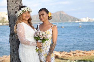 Sunset Wedding at Magic Island photos by Pasha Best Hawaii Photos 20190325020
